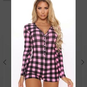 Fashion Nova Size M PJ Romper Onesie